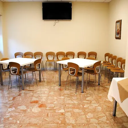 Affittacamere Madre Chiara Domus 3*